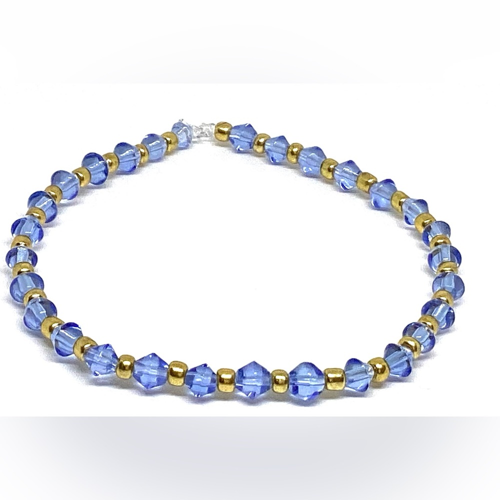 Fancy shiny blue bracelet